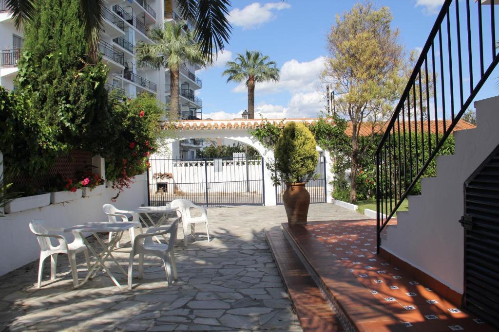 Hotel California Nerja Exterior foto